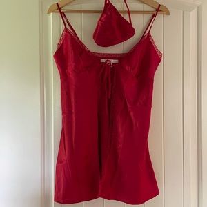 Vintage Victoria’s Secret Front Tie Chemise S
